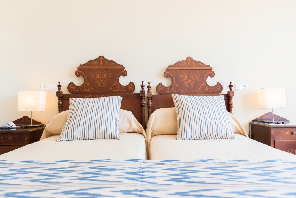 Hotel Gaya Peguera Bagian luar foto