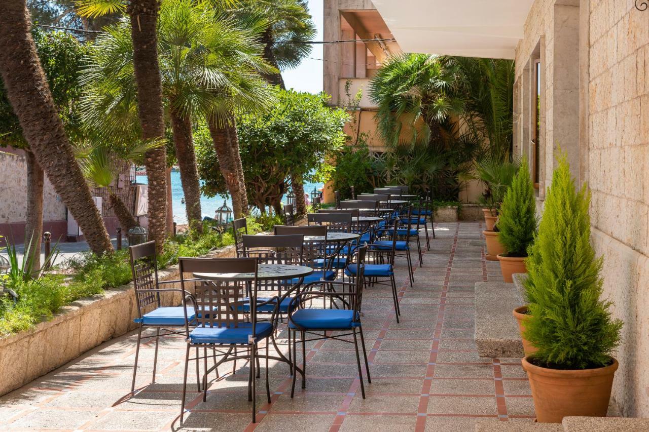 Hotel Gaya Peguera Bagian luar foto